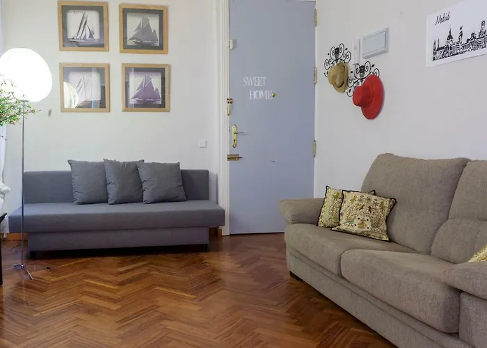 Elegante Piso Junto Al Museo Del Prado